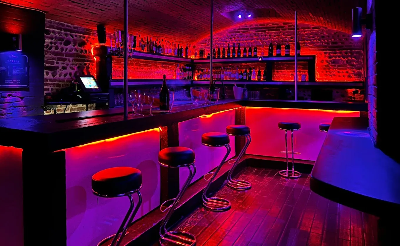 Valmont club libertin toulouse